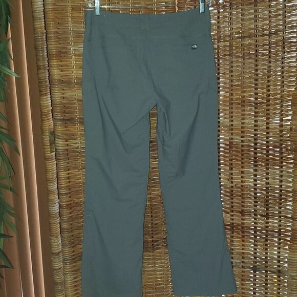 The North Face Hiking Walking Pants Capris 10 - Picture 4 of 16
